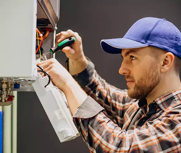 Expert Plumber for Tankless Water Heater Maintenance in SeaTac, WA: Schedule Professional Maintenance Services with Us